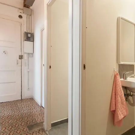 Apartamento Gopal-comfortable Cozy For Groups In Gracia